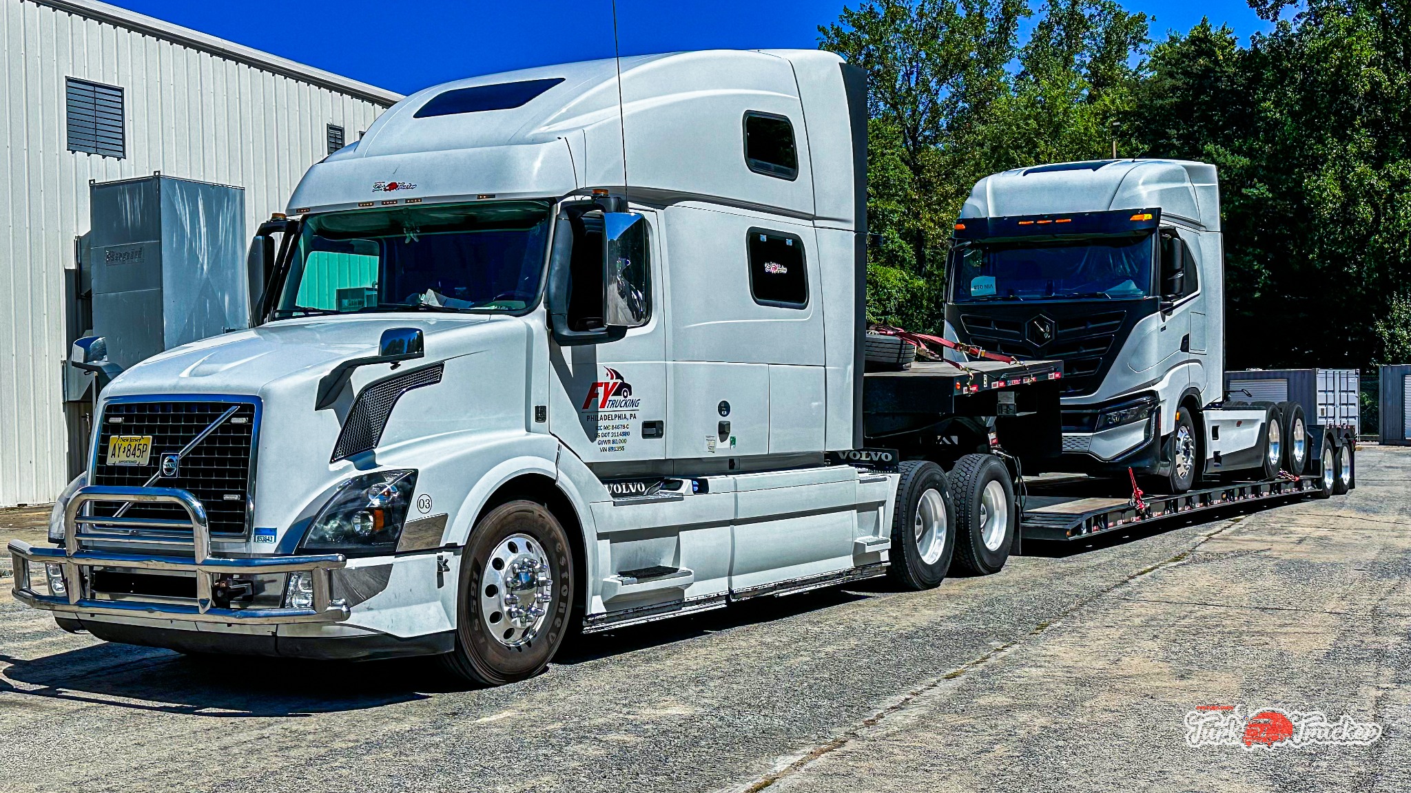 Truck transport