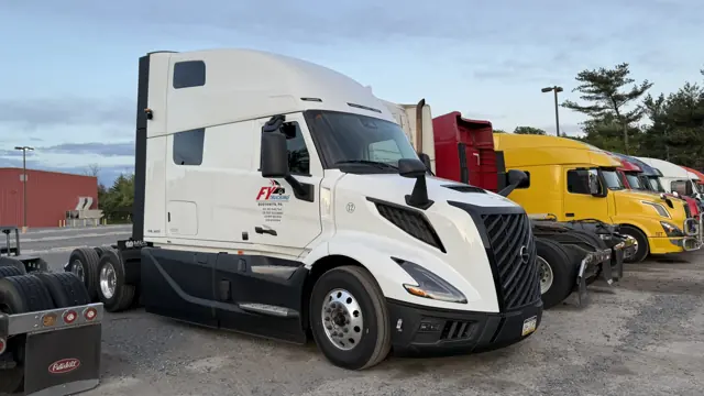 Truck 12 · FY Trucking